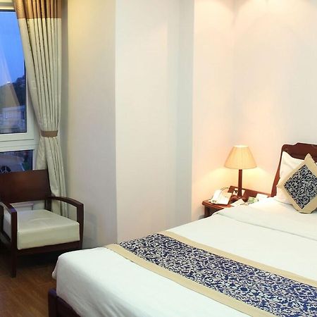 Lakeside Palace Hotel Hanoi Kültér fotó